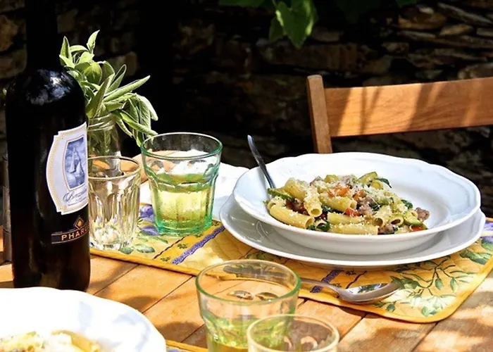 Charming In The Groves Near The Sea Bellissimi