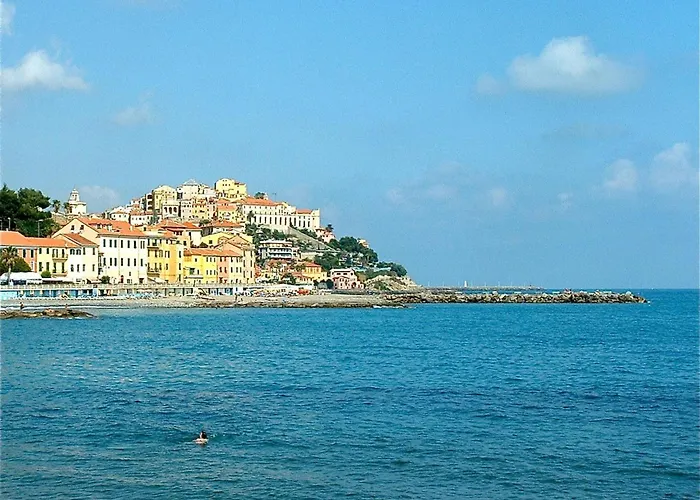 Charming In The Groves Near The Sea Bellissimi